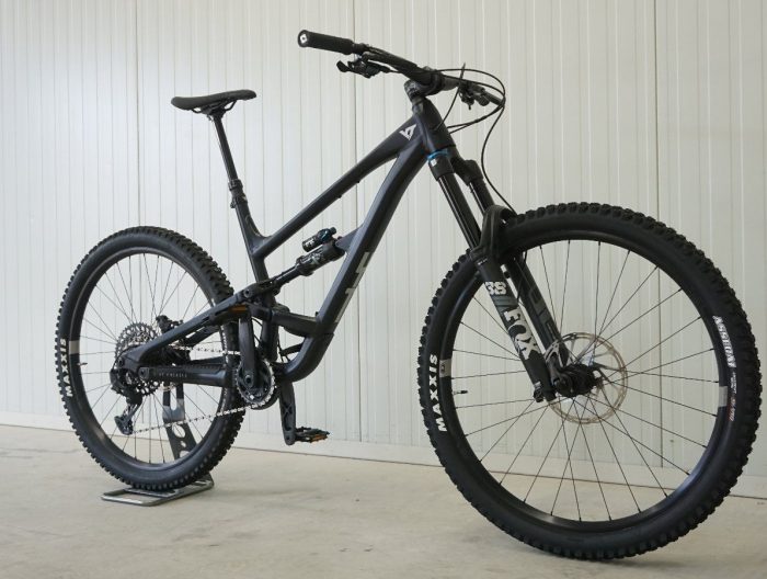 YT industries Capra 29 AL CORE 2 / Fully / FOX